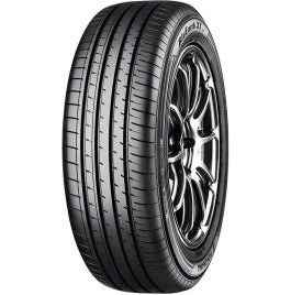 YOKOHAMA 235/55 R19 AE61