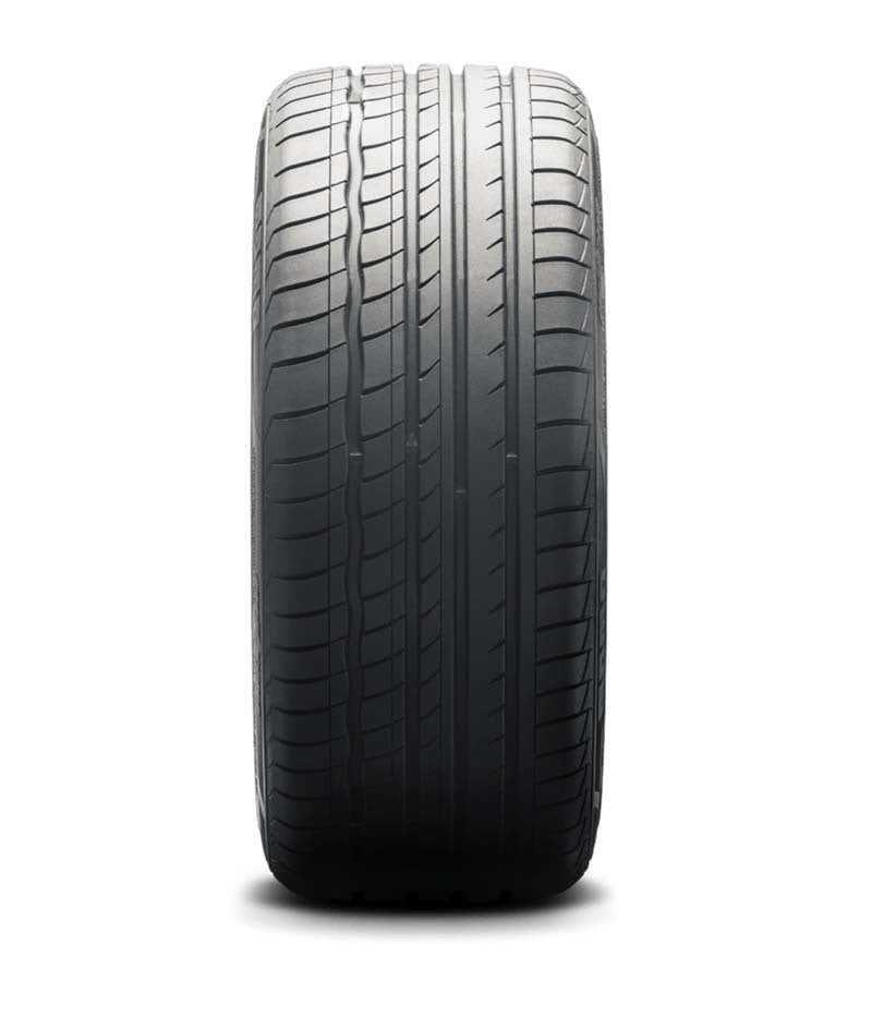 MOMO 225/45 R18 M3